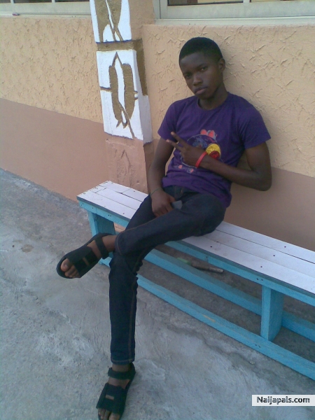  - click for next photo