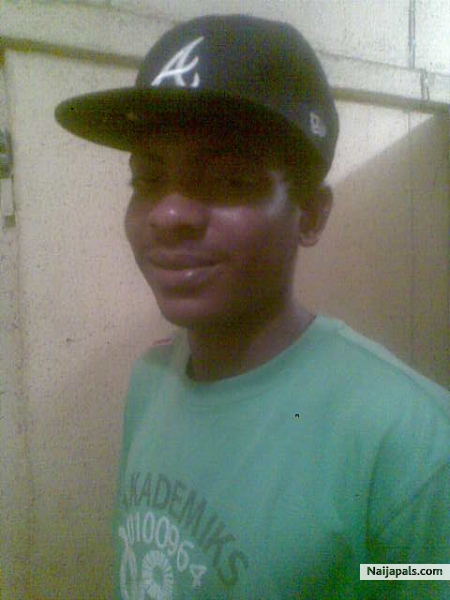 who the cap fit. - click for next photo