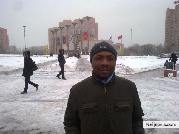  - click for next photo
