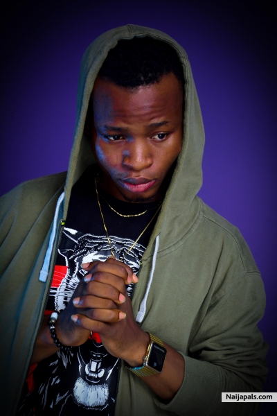 G Breaz - click for next photo