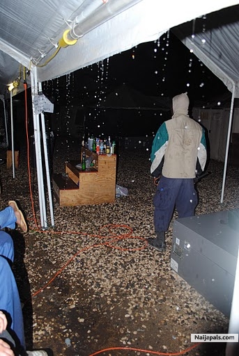 Haitian rain - click for next photo