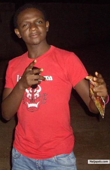  - click for next photo