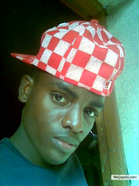  - click for next photo