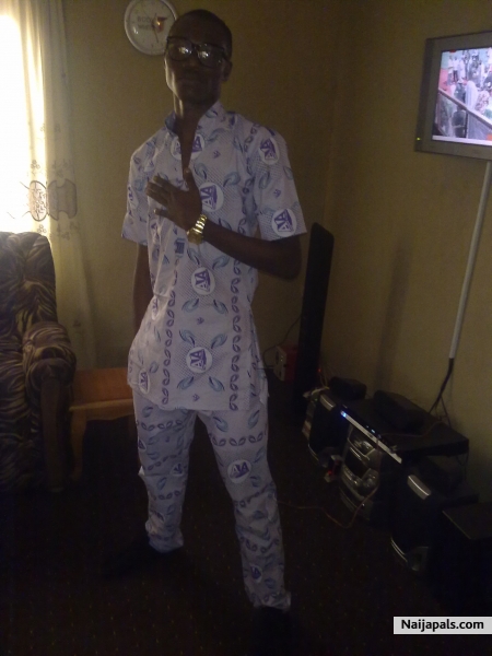  - click for next photo