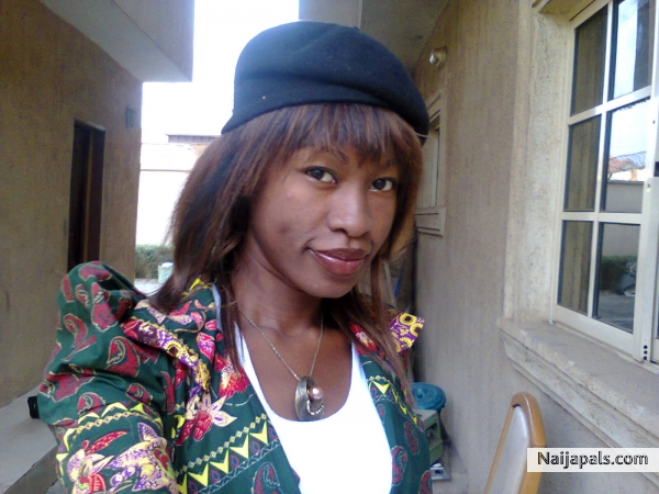  - click for next photo