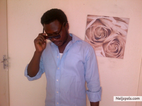  - click for next photo