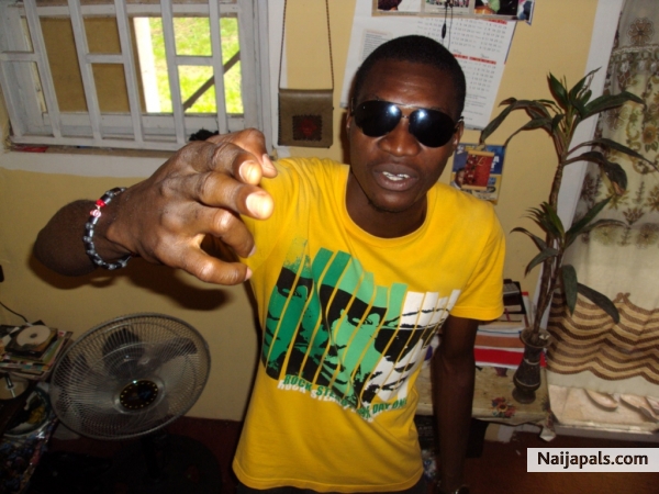 elzy - click for next photo