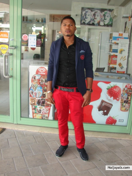 - click for next photo