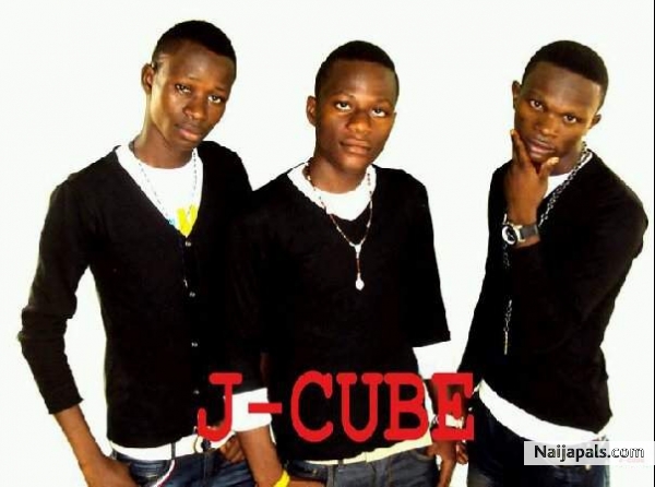 jcubefamily - click for next photo