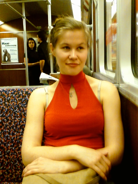  - click for next photo