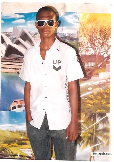  - click for next photo