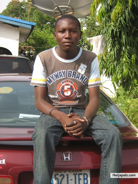  - click for next photo