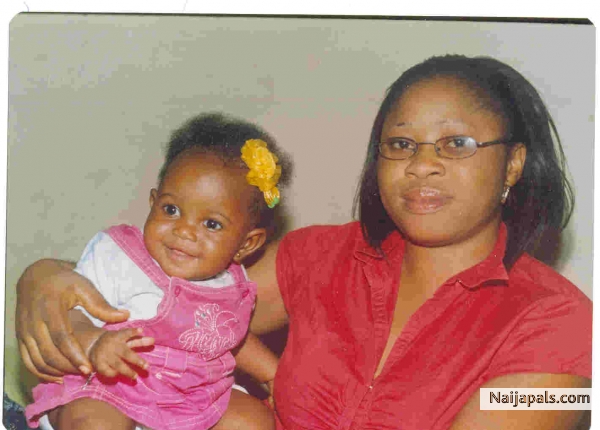 Tessy and Oyindamola - click for next photo