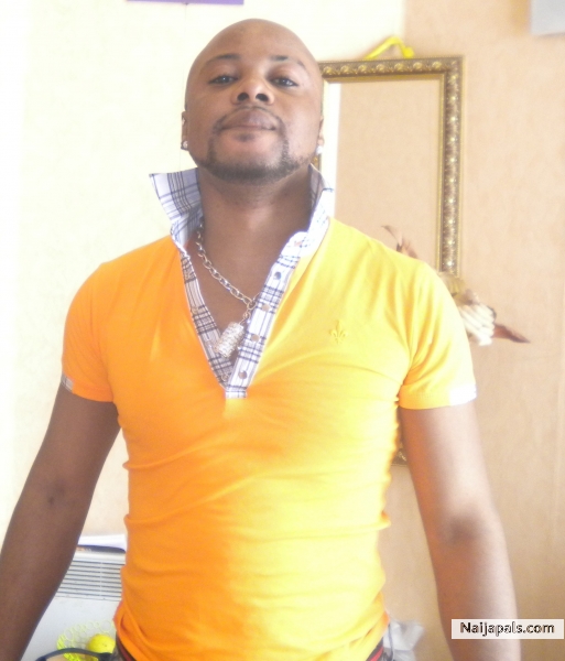  - click for next photo