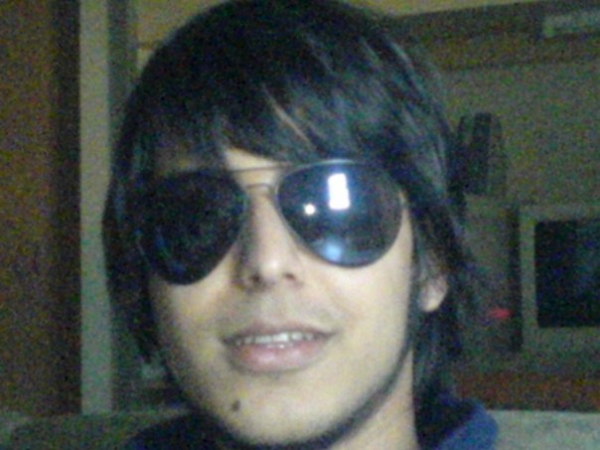  - click for next photo