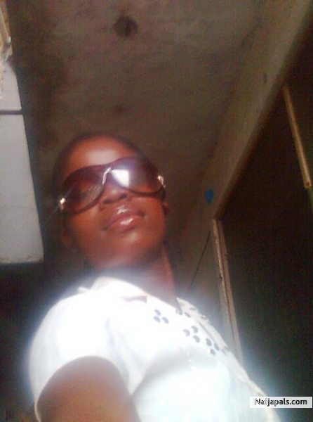 dats pweetyshaddy 4 u *cheers* - click for next photo
