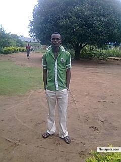 na me b dis - click for next photo