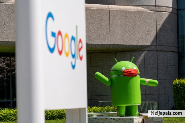 My Friend with Google. - click for next photo