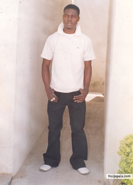  - click for next photo