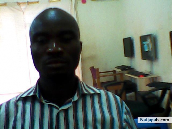 Hi am here looking for serous life time relationships, please if you are interested you can send me an mail here. Thanks and God bless you all - click for next photo