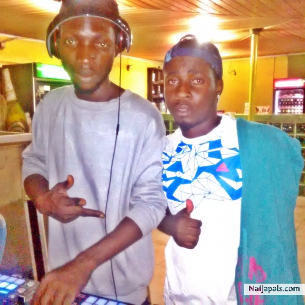 9ja dj Lukas and dj Magic at Sidos bar and club abule egba - click for next photo
