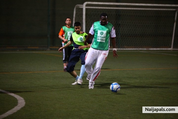  - click for next photo