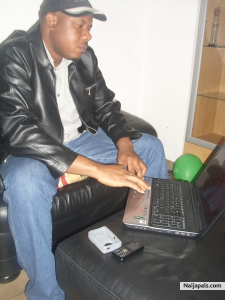  - click for next photo
