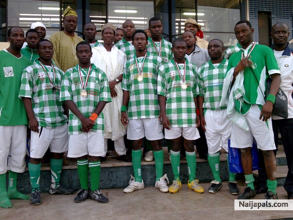 i love u all 9ja - click for next photo