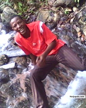  - click for next photo