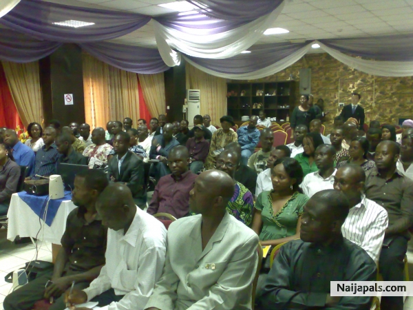 Buisness Opportunity Meeting in Abuja on 17th April 2010 - click for next photo