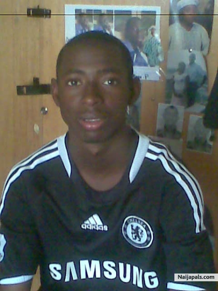  - click for next photo