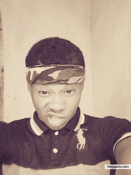 #oye_er Happy new month to all my fans MASE BAI still banging it , if u don' t have this jam on your phone then UNCLE , AUNTY you' re missing something dope DOWNLOAD Triqqa-ma se bai www.datafilehost.com/d/32861c31 I swear u gonna love this - click for next photo