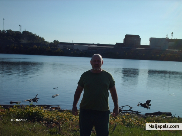 This is my picture where I am relaxed. - click for next photo