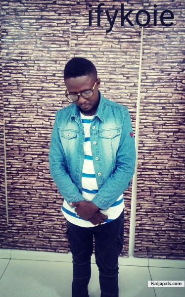 Me loving my self - click for next photo