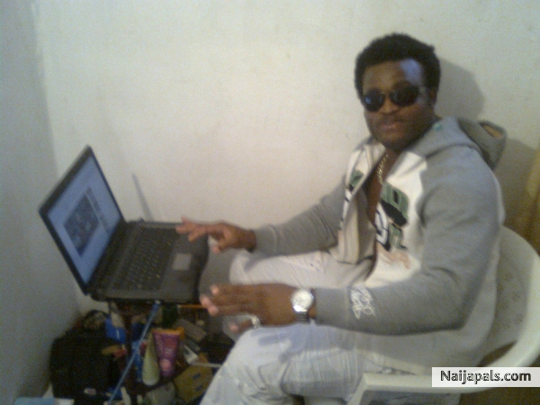  - click for next photo