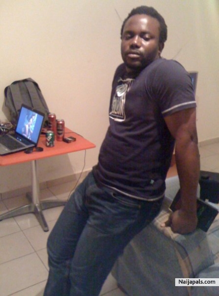  - click for next photo