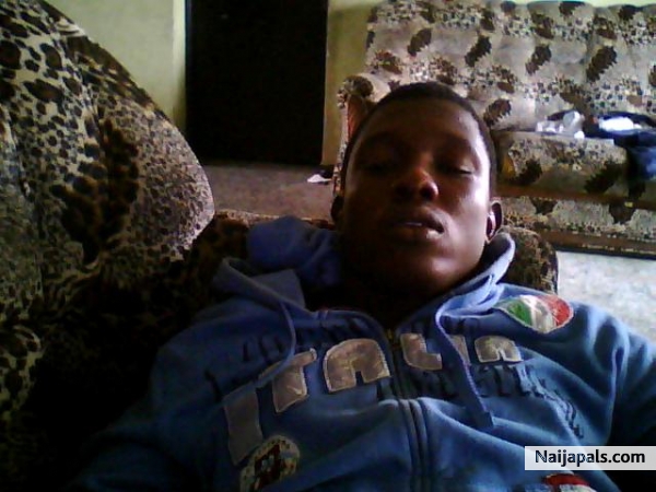  - click for next photo