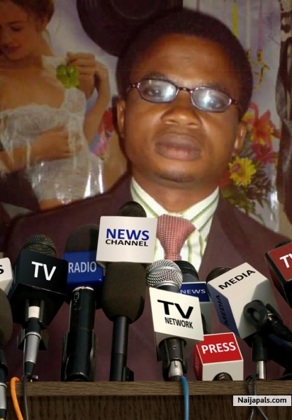 Canuke David - click for next photo