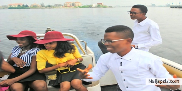 Joel Obi and Crew @ www.kingdomrainmusic.blogspot.com - click for next photo