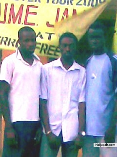 Abudul at right tony nd left tunde - click for next photo