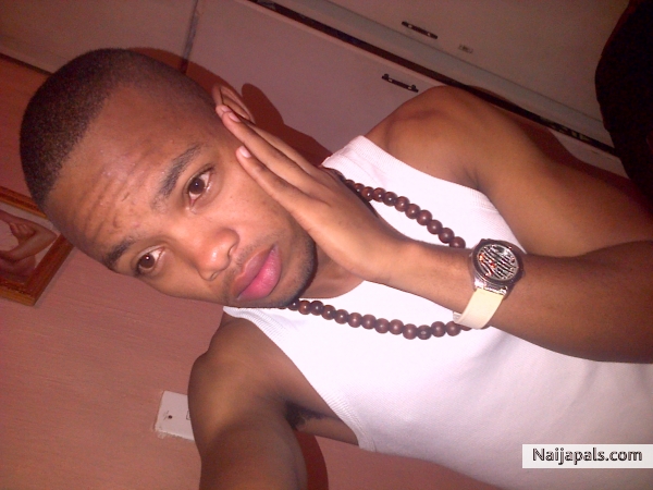 HermaineM South African Rapper follow @young_hec or @mfundo_mahlangu - click for next photo