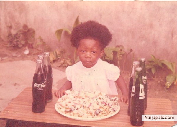 HEHEHEHEHEHEHE........CHAI.......... I CANT BELIEVE MY MA SAID I WASNT FINE HERE......... ABEG BOO.HHEHEHEHEHE - click for next photo