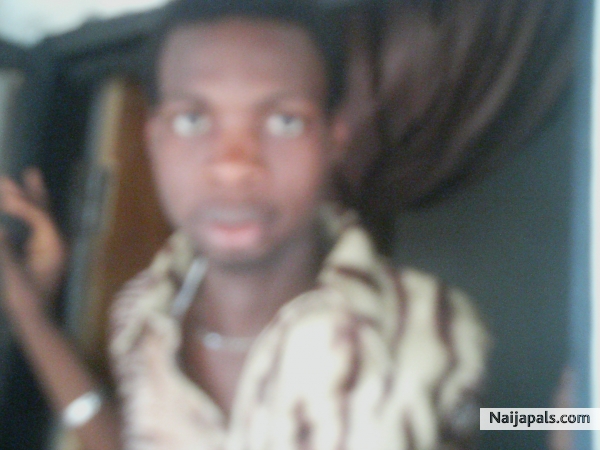 ma crib..... - click for next photo