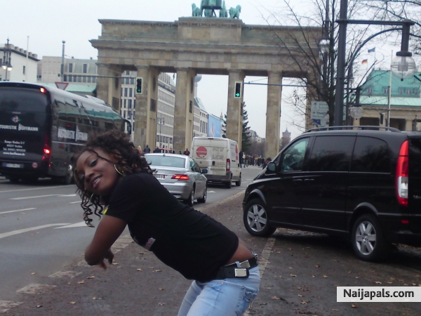 Berlin berlin - click for next photo