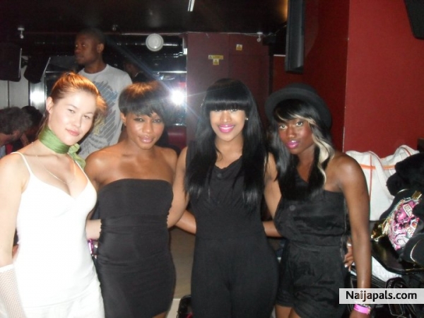 wit group C.E.O. @ vocal slender' s video shoot - click for next photo