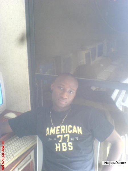 Toyosi - click for next photo