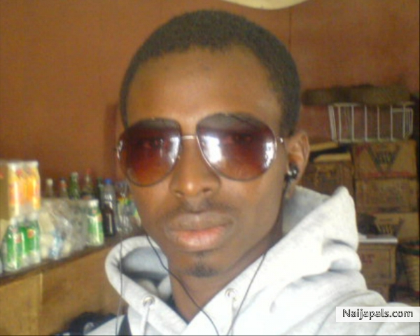  - click for next photo