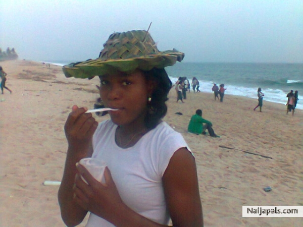  - click for next photo