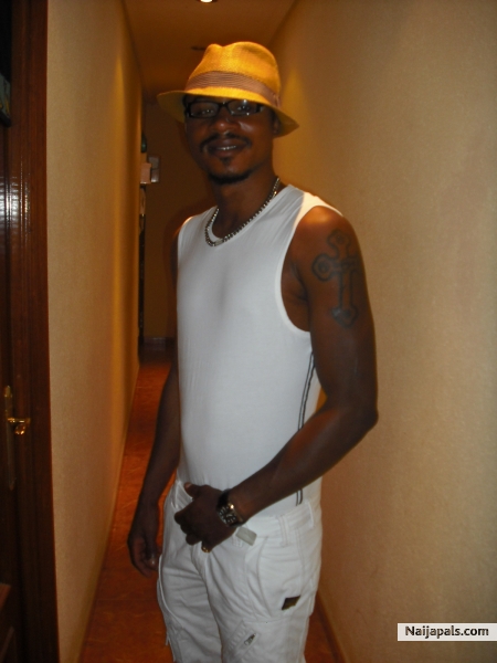  - click for next photo