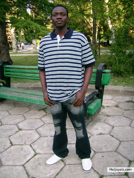  - click for next photo
